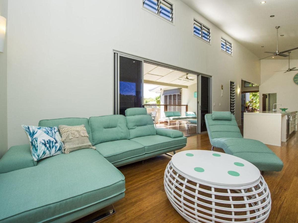 Azur Villa Horseshoe Bay Экстерьер фото
